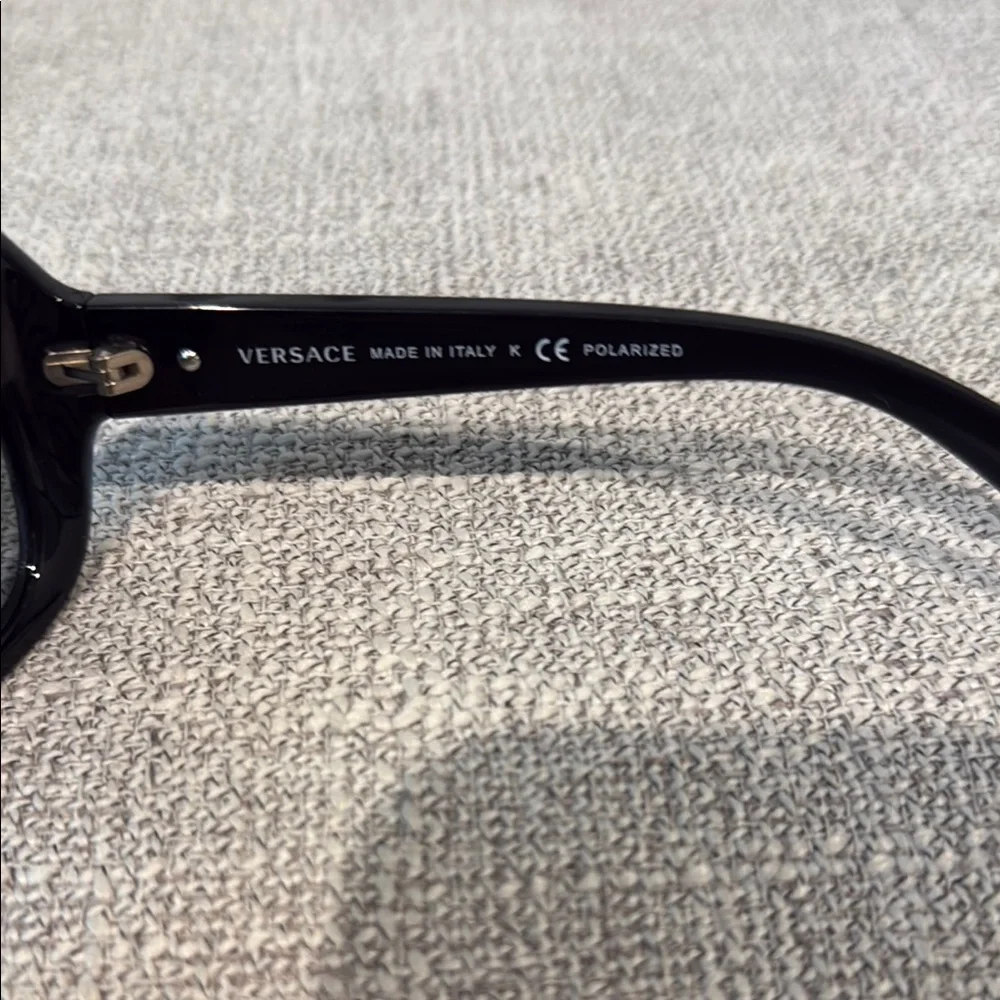 VERSACE Polarized Sunglasses - Picture 3 of 9